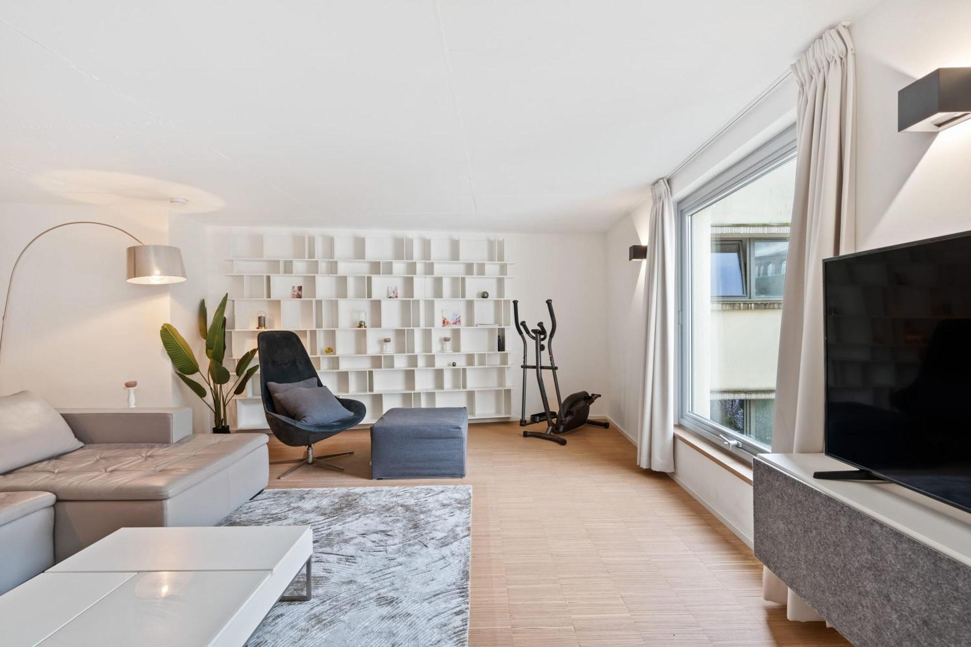 Apartamento Modern 1br In Unesco Grund, *
