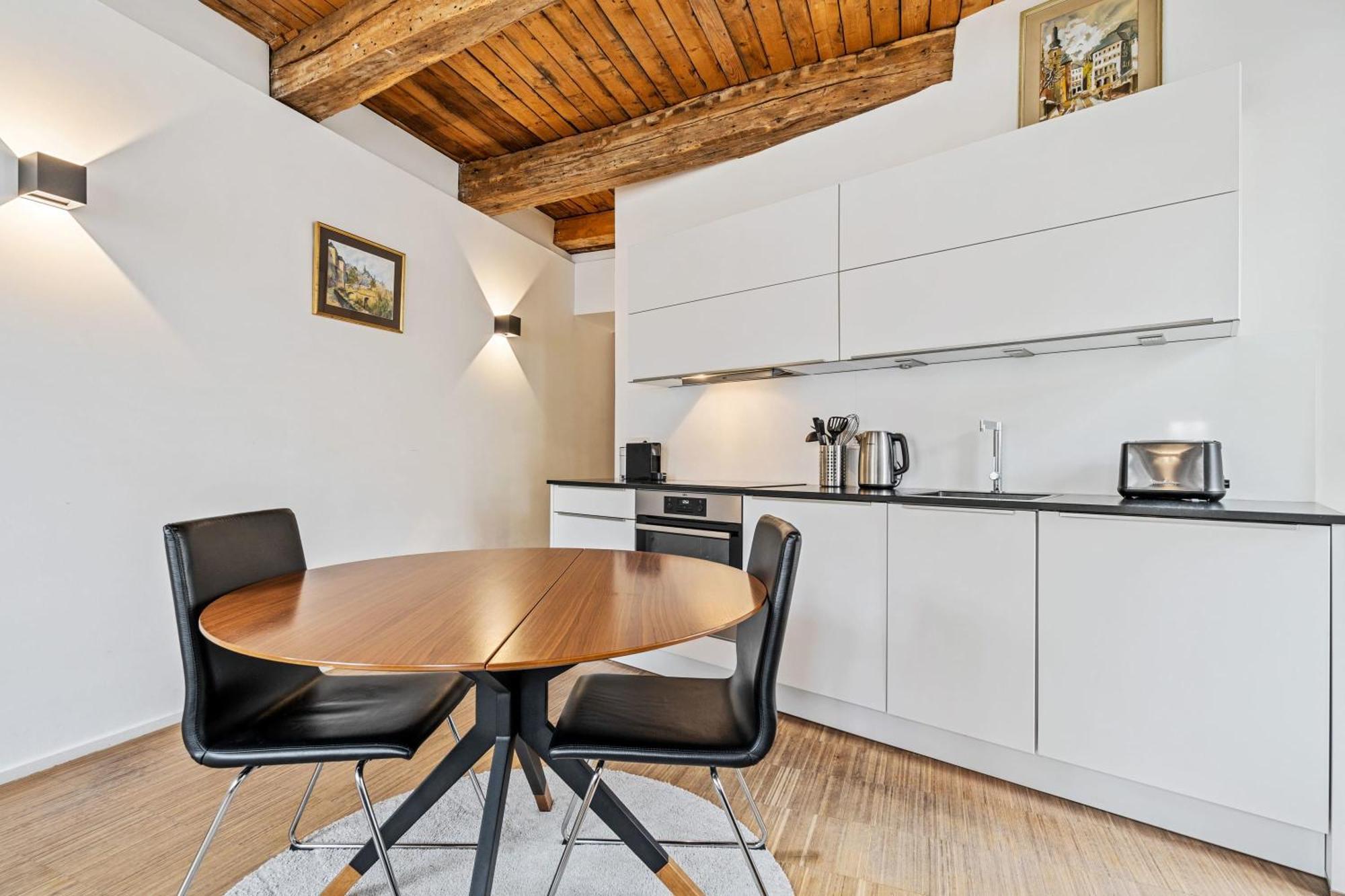 Modern 1br In Unesco Grund, Appartement Luxemburg